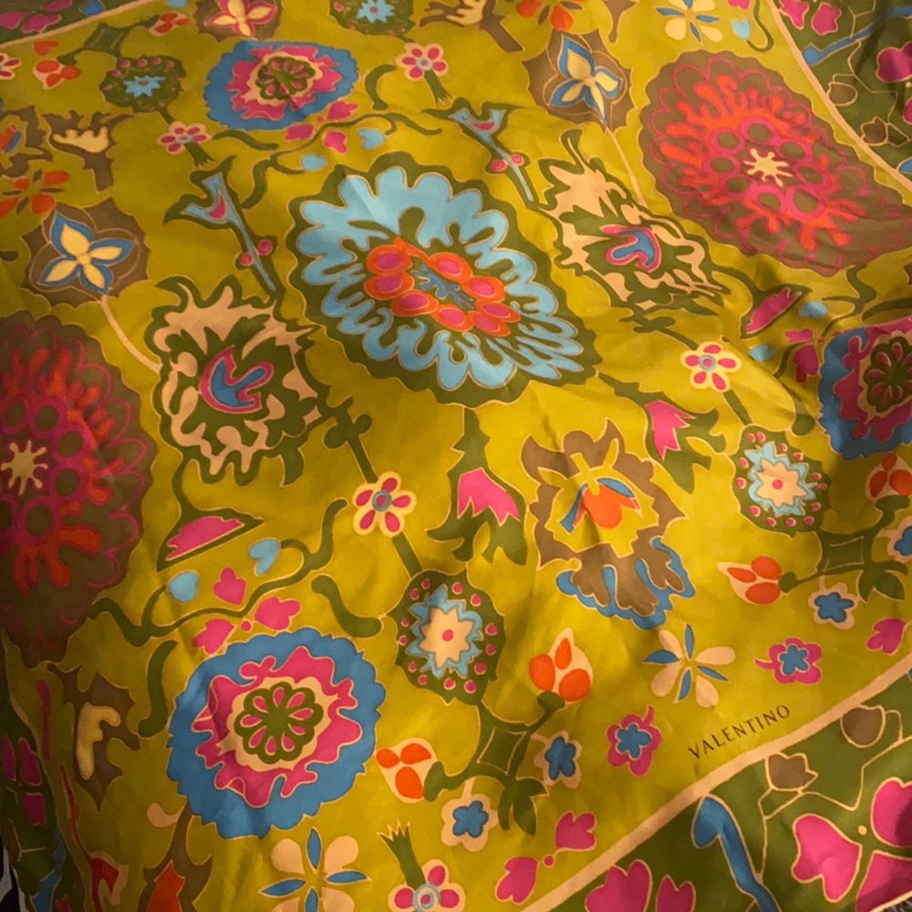 Valentino scarf - never used- recently worn by jlo